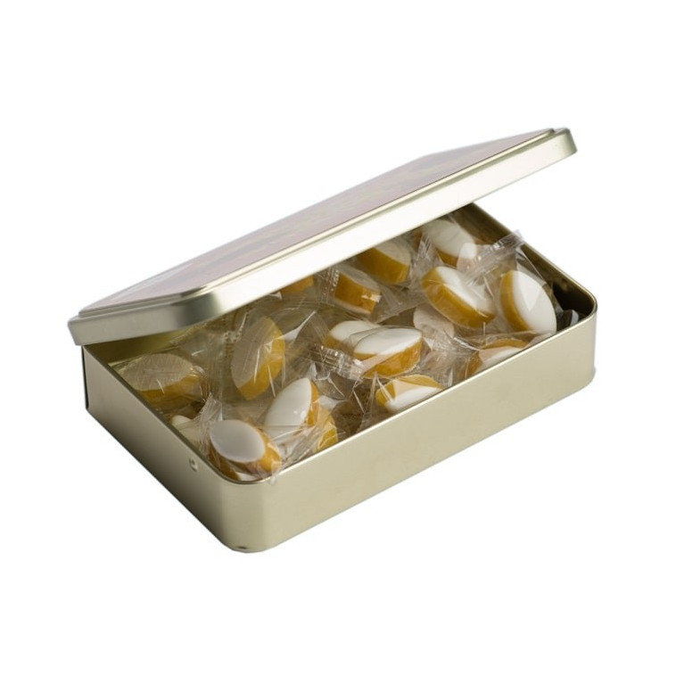 Boîte ouverte de petits calissons amandes du Roy René - Collection Marseille